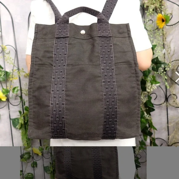 Hermes Herline Tote in Dark Gray - Picture 1 of 11